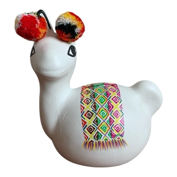 VNTG Hand Crafted Ceramic Llama Coin Bank Llama with Bonbons Peruvian Souvenir - Picture 2 of 5